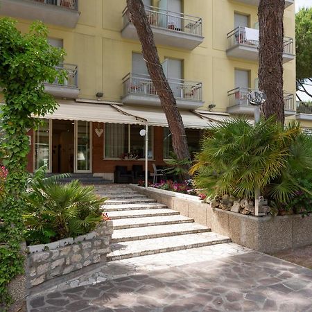 Hotel Olympic Milano Marittima Esterno foto