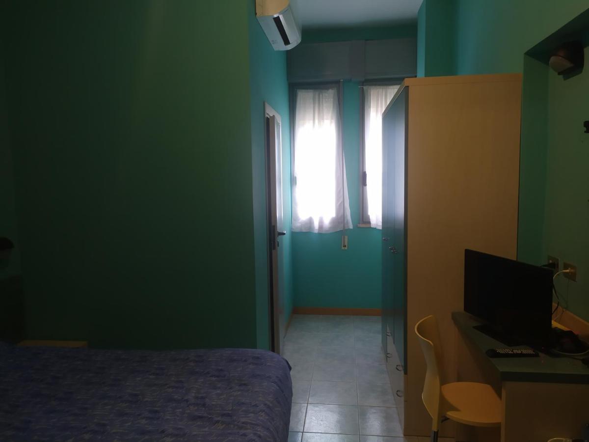 Hotel Olympic Milano Marittima Esterno foto