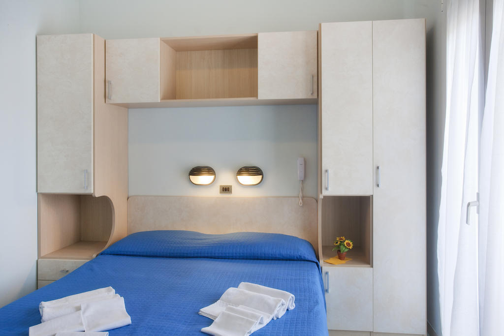 Hotel Olympic Milano Marittima Esterno foto